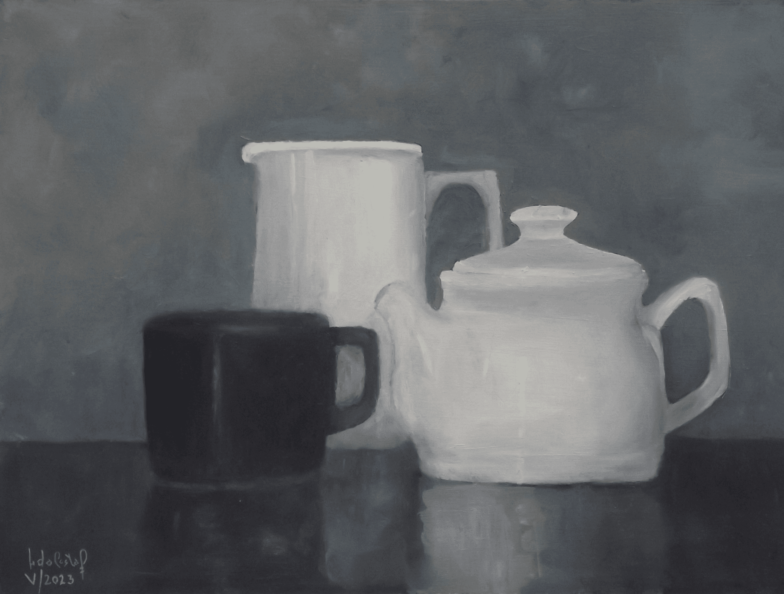 Bodegón con vajilla de loza en tonos de grises