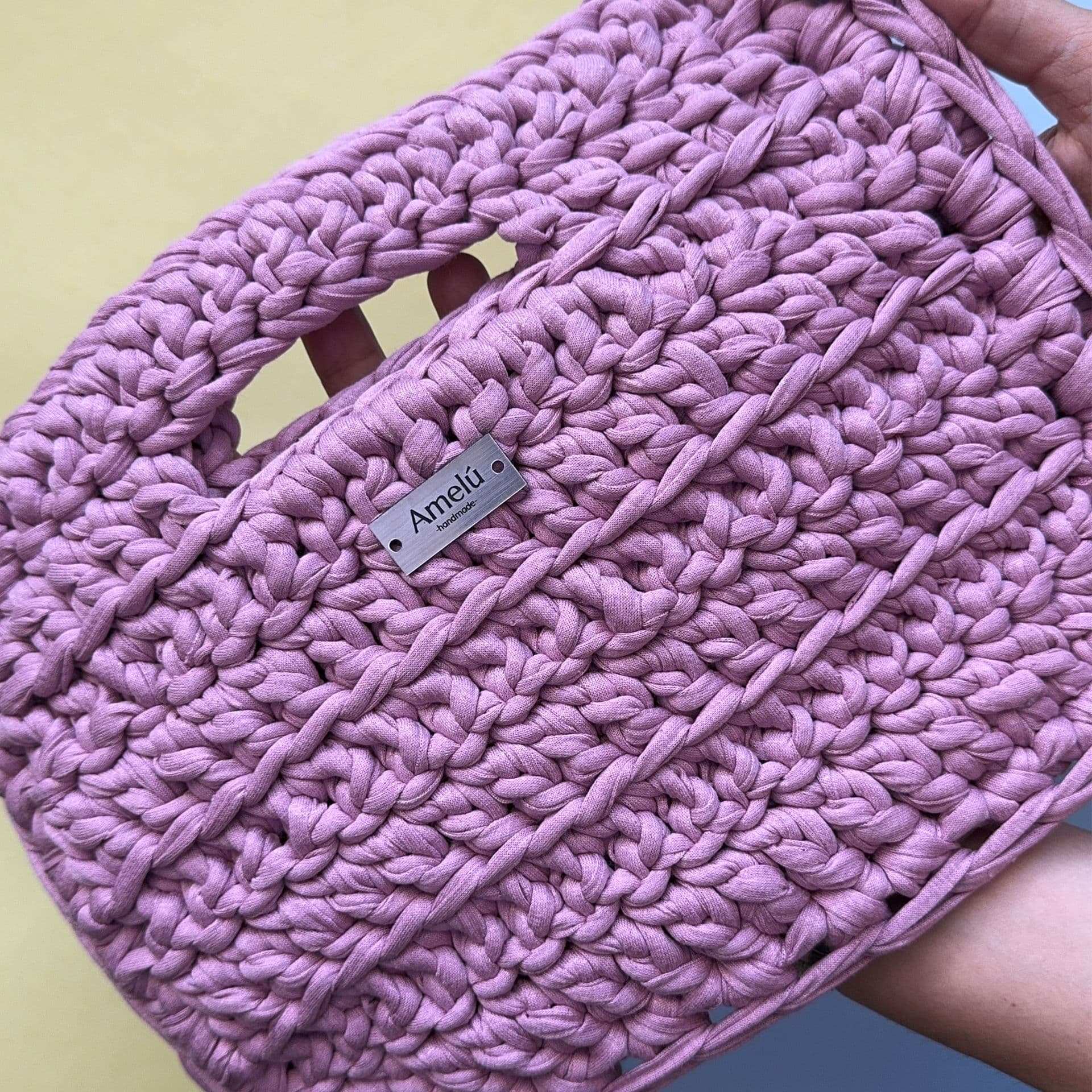 Cartera clutch en trapillo