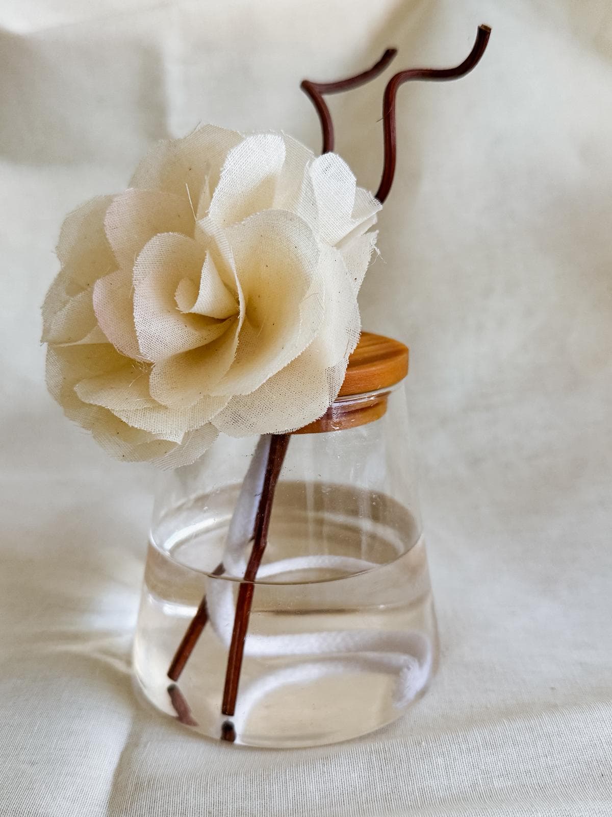 Home Diffuser - Aromatizador de Varillas y Flor