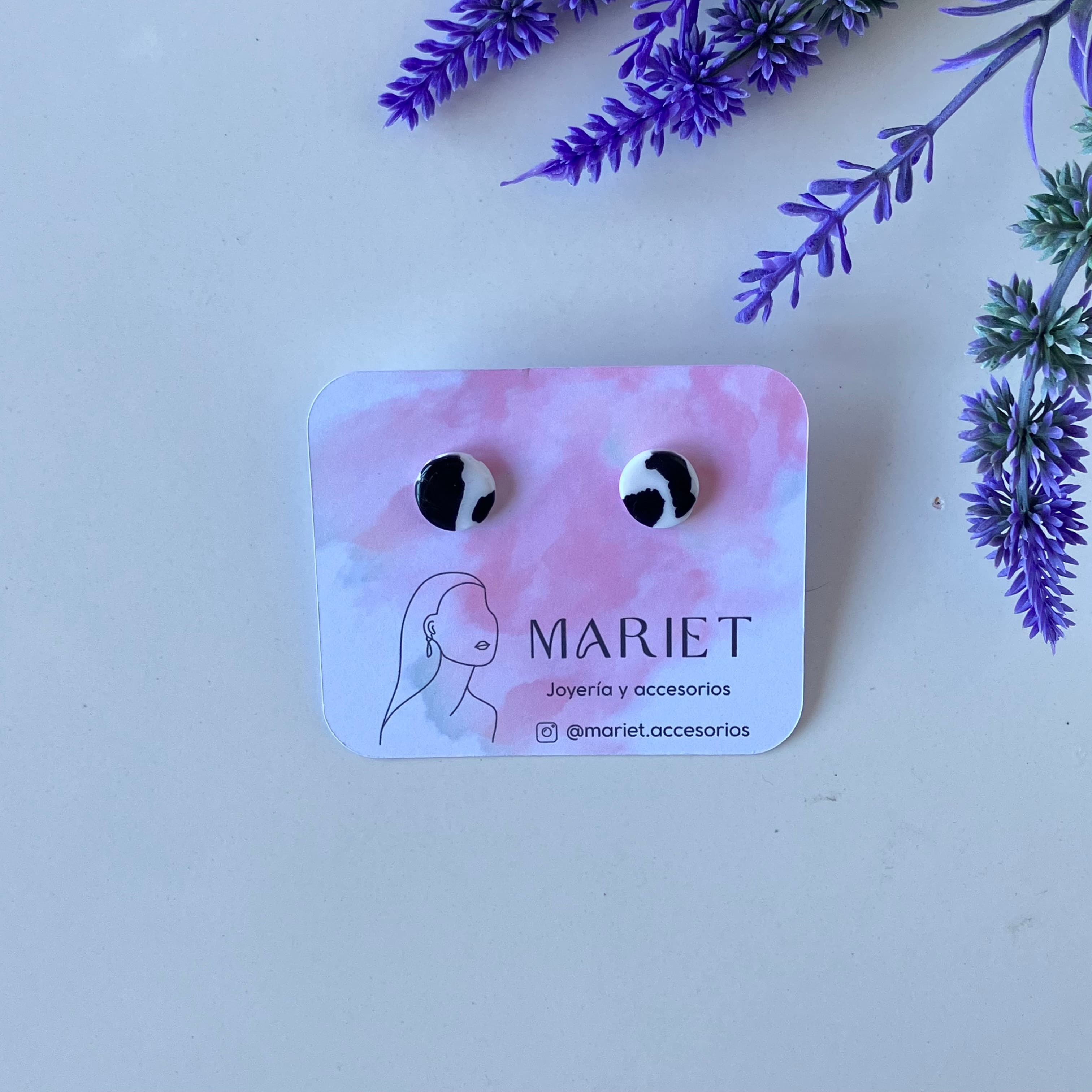 Caravanas “dots” pequeñas (1,3cm)