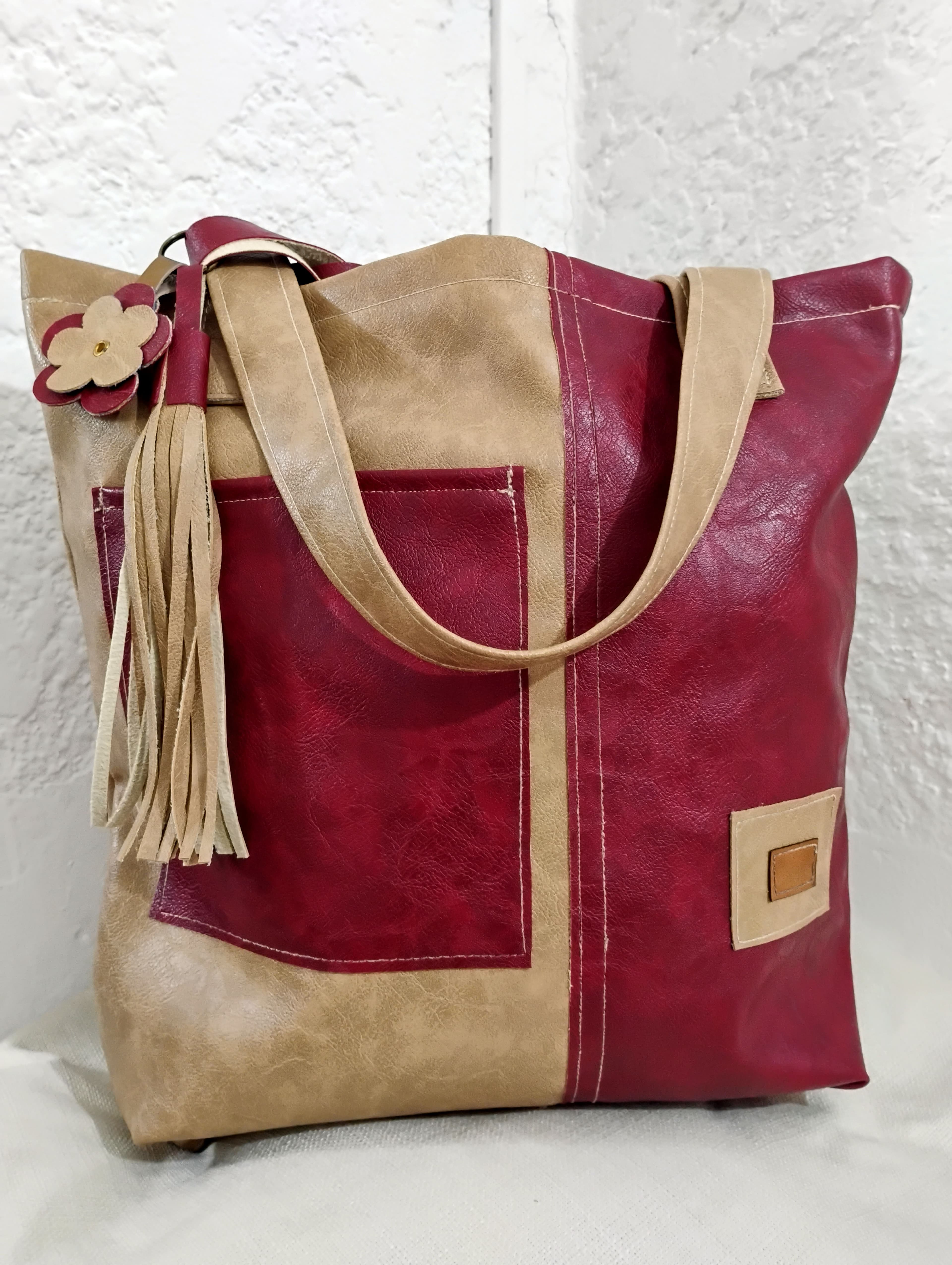 Bolso en Ecocuero combinado en colores