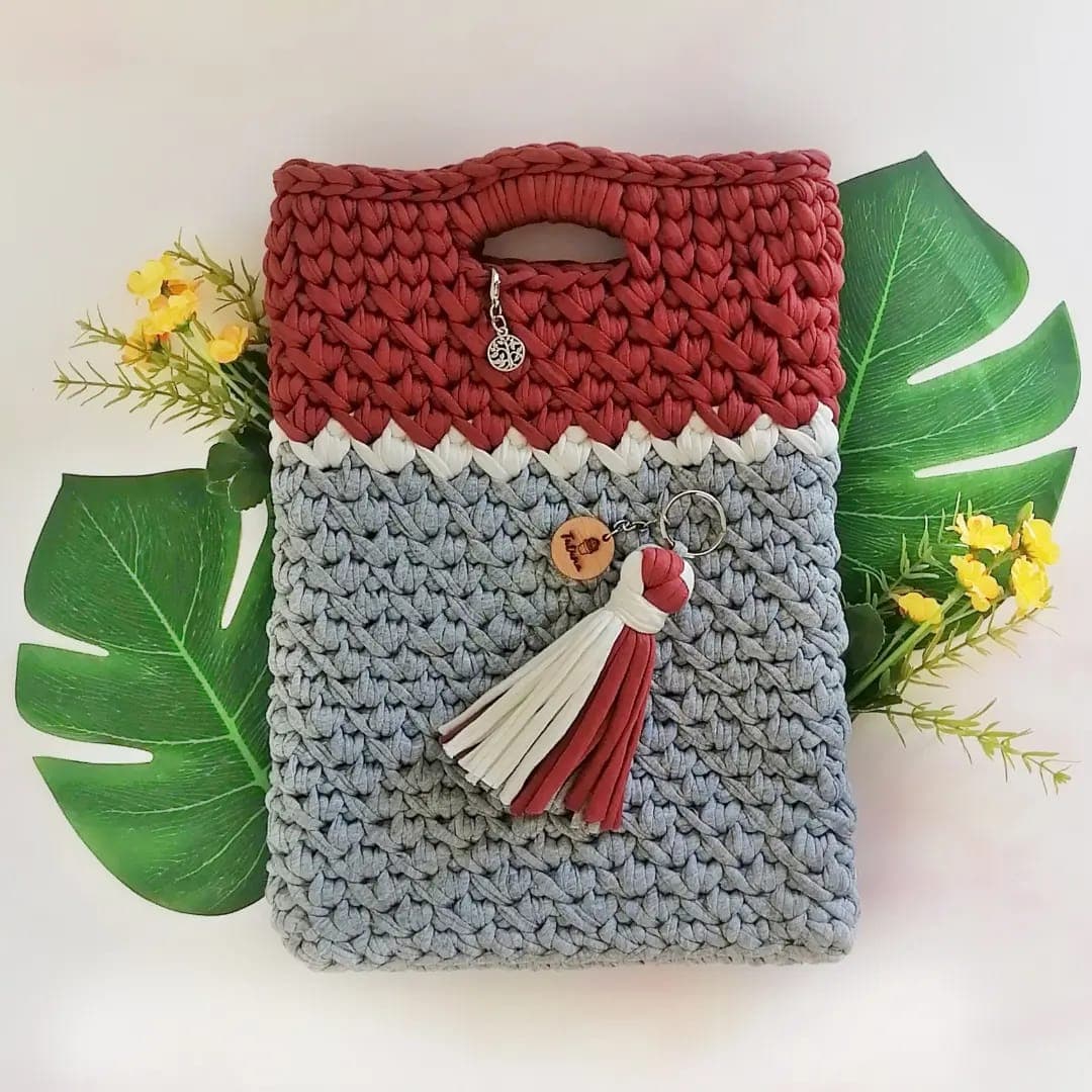 Funda tejida para ceibalita, laptop o tablet